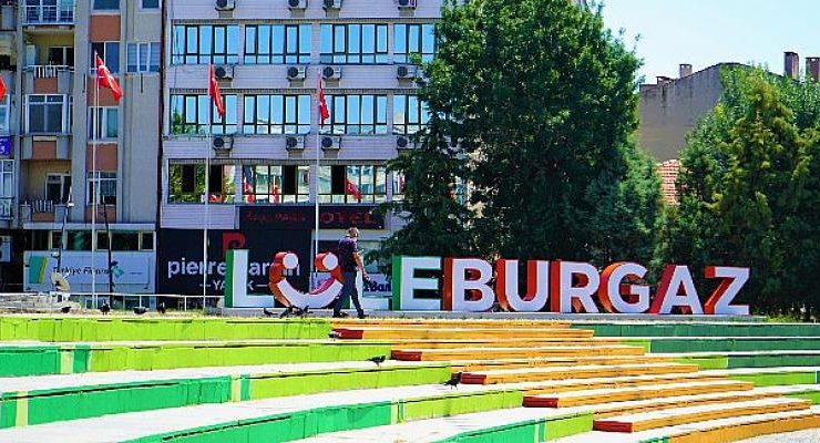 Lüleburgaz’ın Meydanı Ve Belediyenin Tesislerinde Ücretsiz İnternet Hizmeti