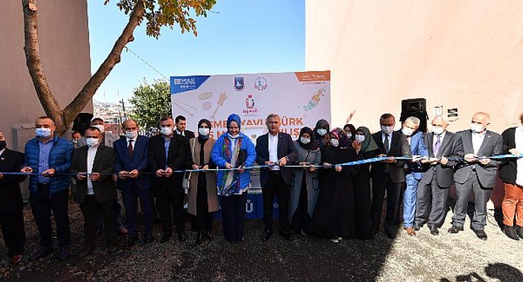 Üsküdar’da ‘Üsmek Yavuztürk Kurs Merkezi’ Açıldı