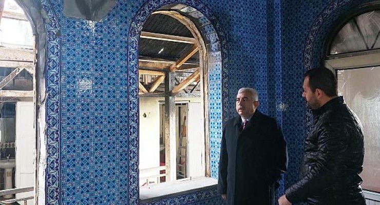 Genel Sekreter Gündoğdu, Bahtiyar Camii’ndeki çalışmaları inceledi