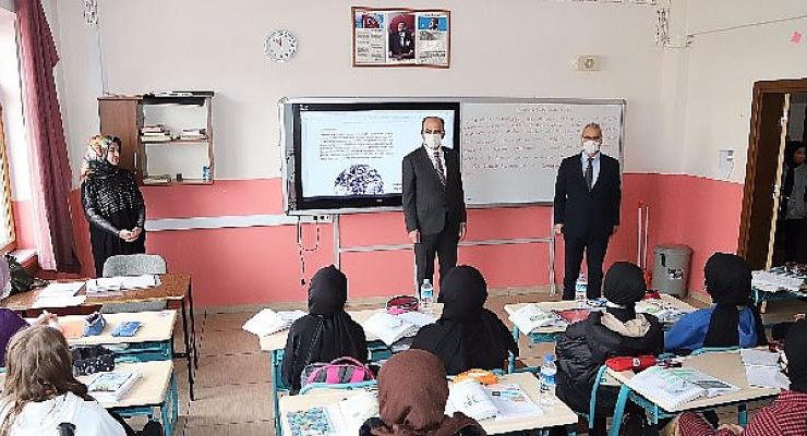 Başkan Altay Lise Öğrencileriyle Bir Araya Geldi