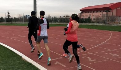 Harran Üniversitesi, Atletizm Milli Takımı Olimpiyat Kafilesine Ev Sahipliği Yapıyor