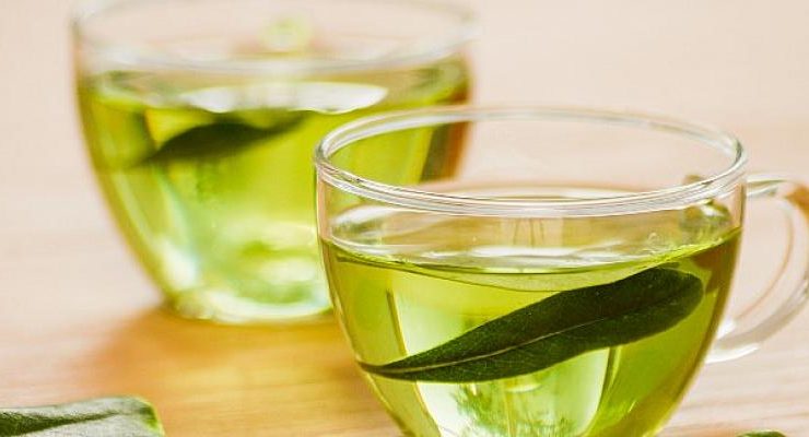 Güçlü Saçlar için Mucizevi Besin ”Yeşil Çay”