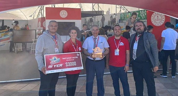 Azerbaycan’da Düzenlenen TEKNOFEST’ten İzmir’e Ödül
