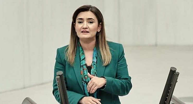 CHP İzmir Milletvekili Av. Sevda Erdan Kılıç: “5 üniversite öğrencisinden 4’ü açıkta!”