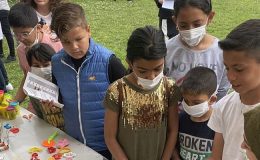 Karşıyakalı çocuklar “Fen Bilimleri Şenliği” ile eğlendi