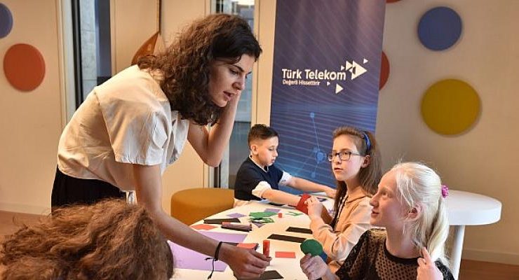 Türk Telekom’dan Engelliler Haftası’na özel sanat atölyesi