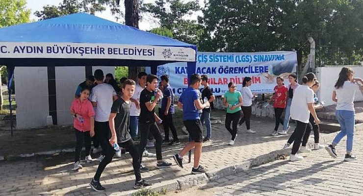 Aydın Büyükşehir Belediyesi LGS Sınavına Katılan Öğrencilerin Yanında Oldu