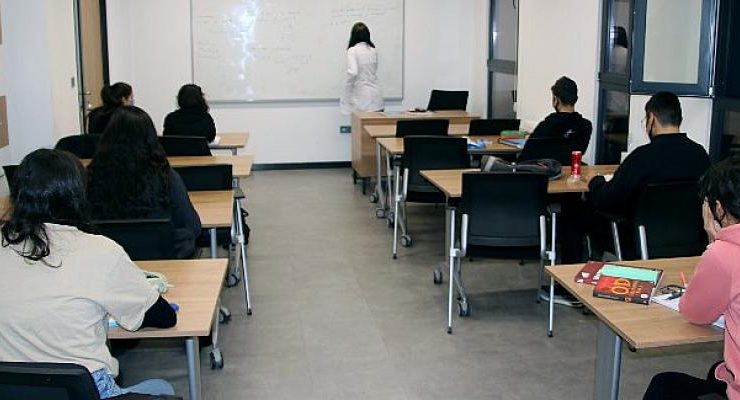 Çankaya Belediyesinden 4.000 Öğrenciye Eğitim Desteği