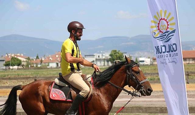 Rahvan At Yarışı Gölcük Koşusu Nefesleri Kesti